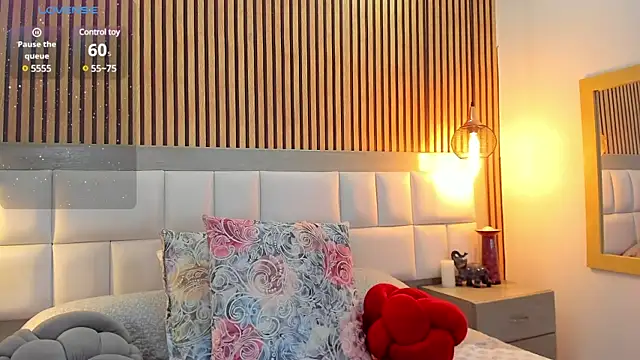 Snapshot of Viktoria_Davis chatting on December 26, 10:31 pm Viktoria Davis online show from December 26, 10:31 pm