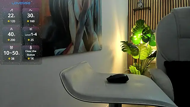 Snapshot of Viktoria_Davis chatting on December 22, 9:53 pm Viktoria Davis online show from December 22, 9:53 pm