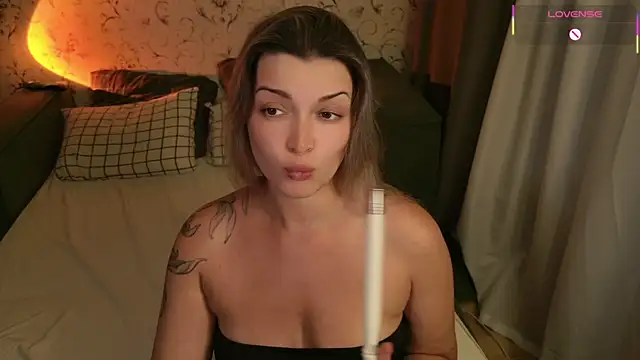 Snapshot of LancasterLady chatting on July 22, 6:21 pm LancasterLady online show from July 22, 6:21 pm