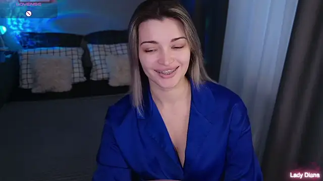 LancasterLady online show from November 29, 11:43 am