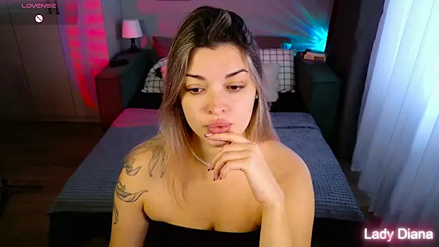 LancasterLady online show from October 25, 9:30 am