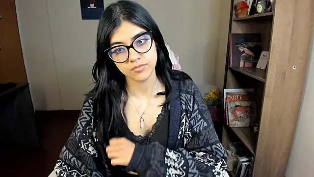 valerie  skyy online show from March 5, 2:14 am