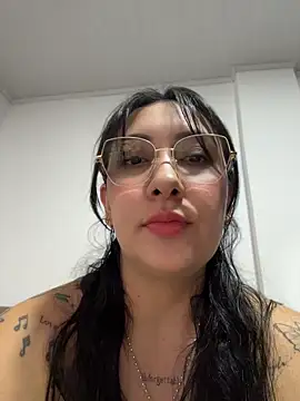my-kitty online show from May 5, 10:24 pm