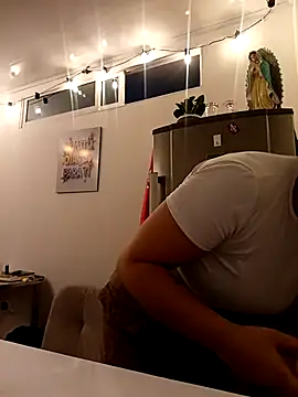 my-kitty online show from February 6, 11:56 pm