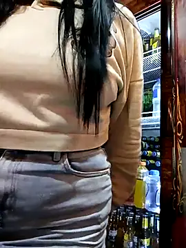 Snapshot of my-kitty chatting on February 23, 11:25 pm my-kitty online show from February 23, 11:25 pm