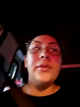 my-kitty online show from November 18, 11:15 pm