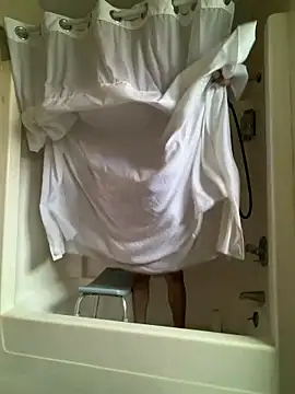 SideGhost online show from May 4, 9:39 pm