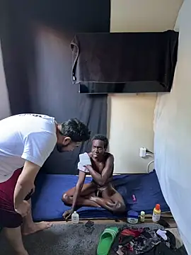 SideGhost online show from April 14, 11:10 pm