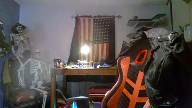 Snapshot of Woodywoodsup1 chatting on November 8, 5:55 am Woodywoodsup1 online show from November 8, 5:55 am