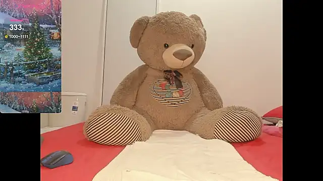 sweetbrunette69 online show from January 8, 11:33 pm