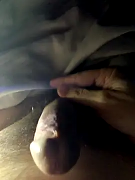 bertram59 online show from December 16, 4:17 am