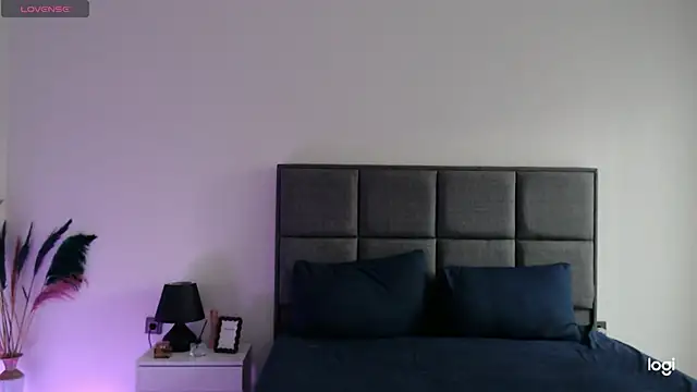 ArielleSou online show from May 17, 3:39 am