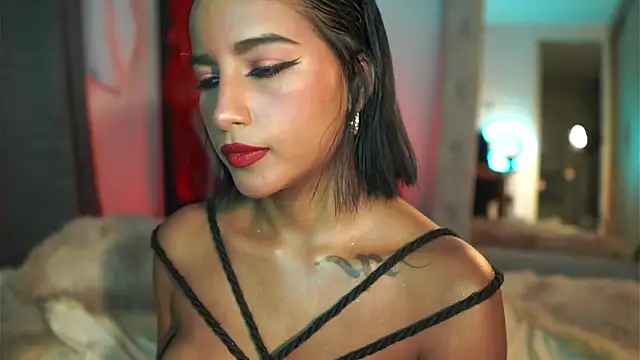 JulietaWinona online show from March 29, 8:43 pm