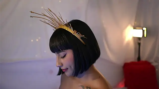 Snapshot of JulietaWinona chatting on January 26, 10:13 pm JulietaWinona online show from January 26, 10:13 pm