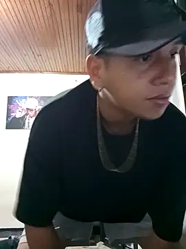 Peterking11 online show from November 11, 8:09 am