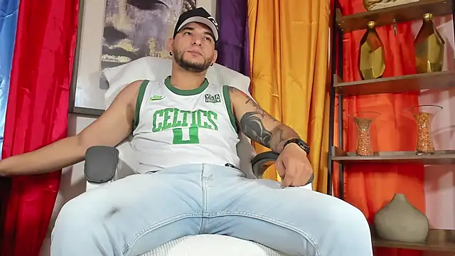 Snapshot of iandygrasso chatting on March 1, 11:50 am iandygrasso online show from March 1, 11:50 am