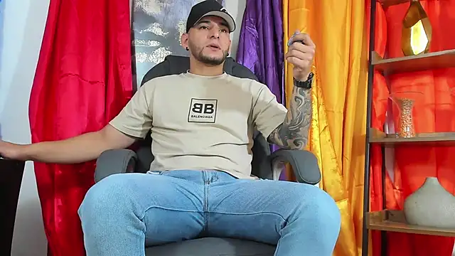 Snapshot of iandygrasso chatting on March 9, 10:19 am iandygrasso online show from March 9, 10:19 am