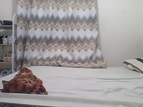 Snapshot of sexy__candyy chatting on December 15, 5:08 pm sexy candyy online show from December 15, 5:08 pm