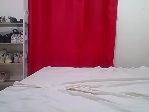 sexy  candyy online show from May 5, 7:06 pm