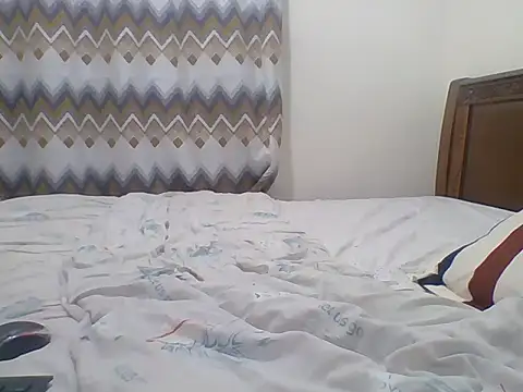 Snapshot of sexy__candyy chatting on November 28, 9:59 pm sexy candyy online show from November 28, 9:59 pm