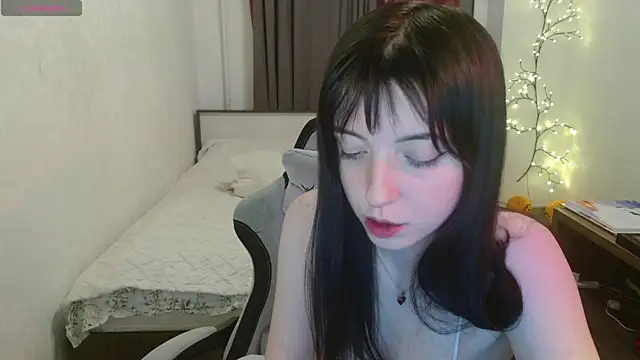 BlackyKitt online show from November 9, 4:33 pm