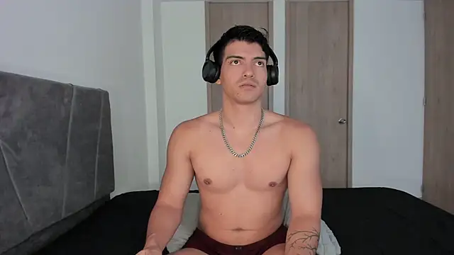 magnusifrit online show from September 19, 7:07 pm