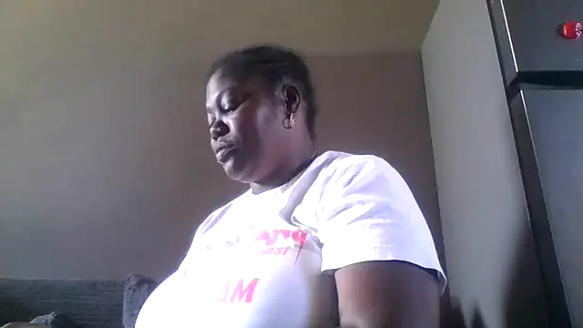 XgeileKutje online show from May 17, 1:00 pm