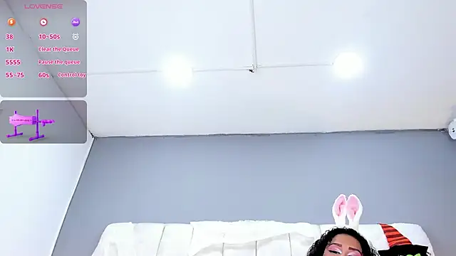 Ashleyy23x online show from October 27, 8:10 pm