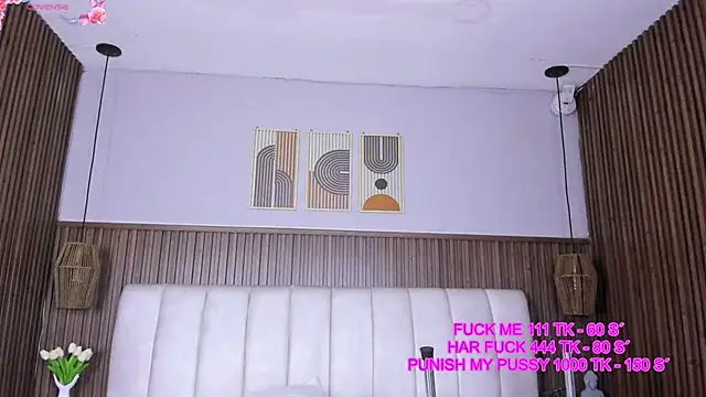 Ashleyy23x online show from May 14, 7:44 pm