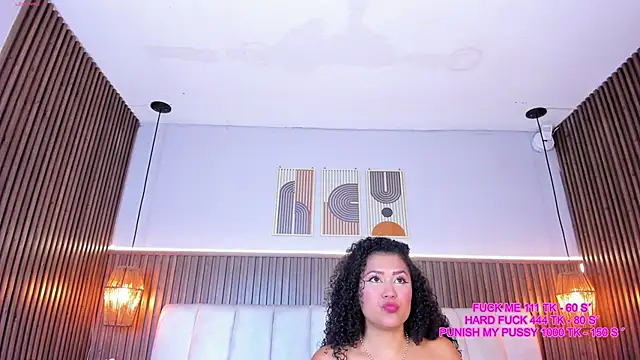 Ashleyy23x online show from April 30, 7:32 pm