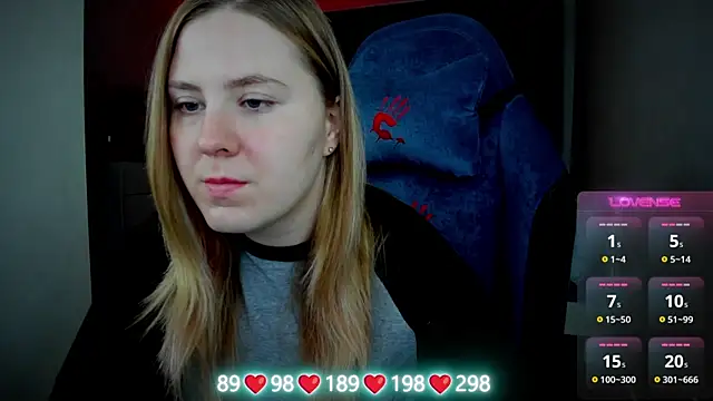 Olivia Munk online show from November 1, 4:08 am