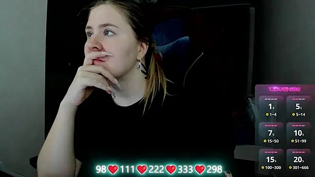 Olivia Munk online show from February 26, 3:50 am