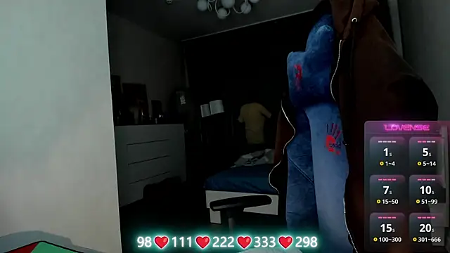 Olivia Munk online show from April 3, 3:46 am