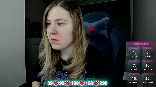 Olivia Munk online show from February 8, 3:37 am