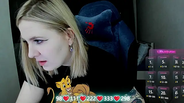 Olivia Munk online show from March 31, 4:36 am