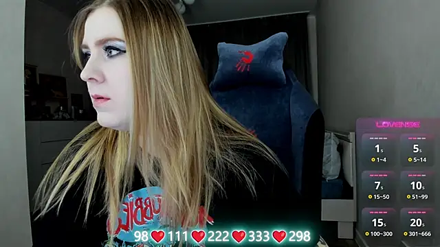 Olivia Munk online show from February 13, 4:56 am