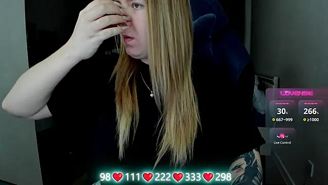 Olivia Munk online show from March 6, 6:19 am