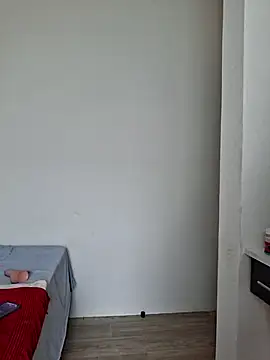 Kamdollie online show from October 30, 8:01 am