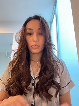 MichelleFerry  online show from April 24, 12:56 am