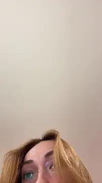 MichelleFerry  online show from October 25, 2:22 am