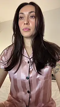 MichelleFerry  online show from December 14, 4:29 am