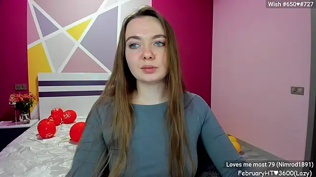 Snapshot of LizaGost chatting on February 26, 3:43 pm LizaGost online show from February 26, 3:43 pm