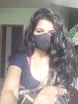 Snapshot of Shuttii_25 chatting on September 13, 4:12 am Shuttii 25 online show from September 13, 4:12 am