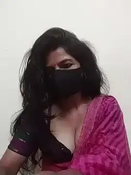 Snapshot of Shuttii_25 chatting on January 29, 6:01 am Shuttii 25 online show from January 29, 6:01 am