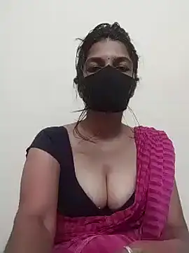 Snapshot of Shuttii_25 chatting on March 1, 6:00 pm Shuttii 25 online show from March 1, 6:00 pm