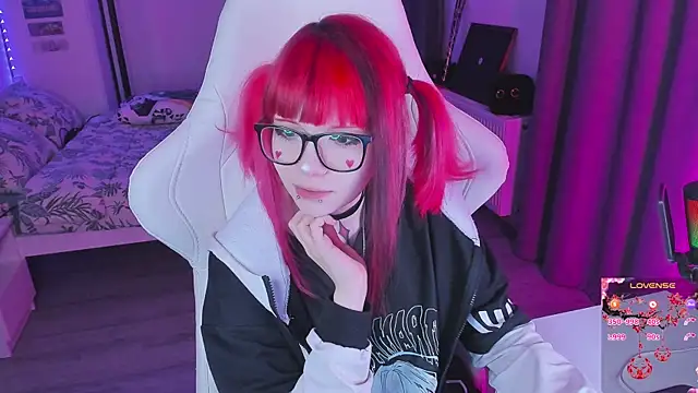 Snapshot of Yumi_Youkai chatting on October 15, 2:32 am Yumi Youkai online show from October 15, 2:32 am