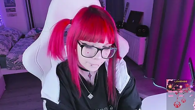 Snapshot of Yumi_Youkai chatting on October 19, 9:34 am Yumi Youkai online show from October 19, 9:34 am