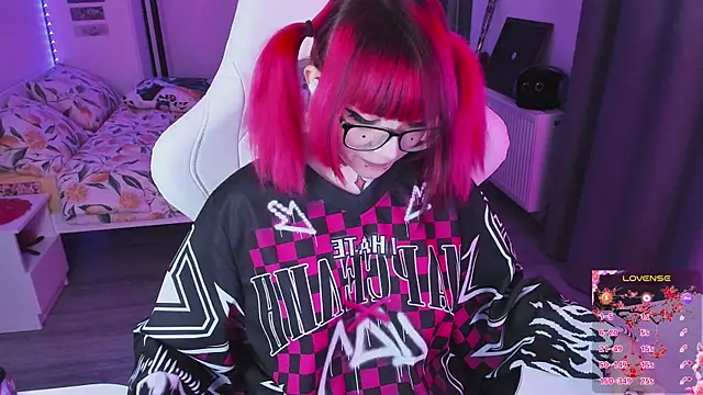 Yumi Youkai online show from March 13, 6:57 pm