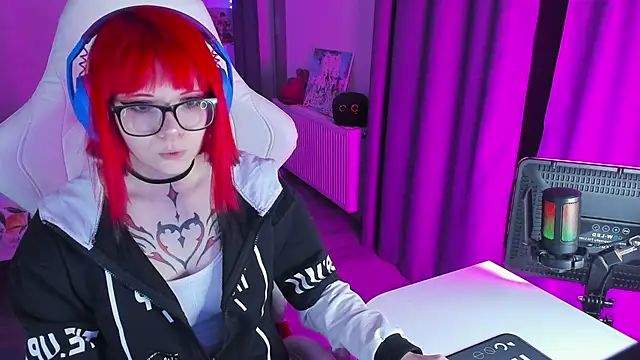 Snapshot of Yumi_Youkai chatting on January 24, 9:37 pm Yumi Youkai online show from January 24, 9:37 pm