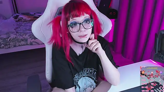 Snapshot of Yumi_Youkai chatting on November 1, 7:57 am Yumi Youkai online show from November 1, 7:57 am